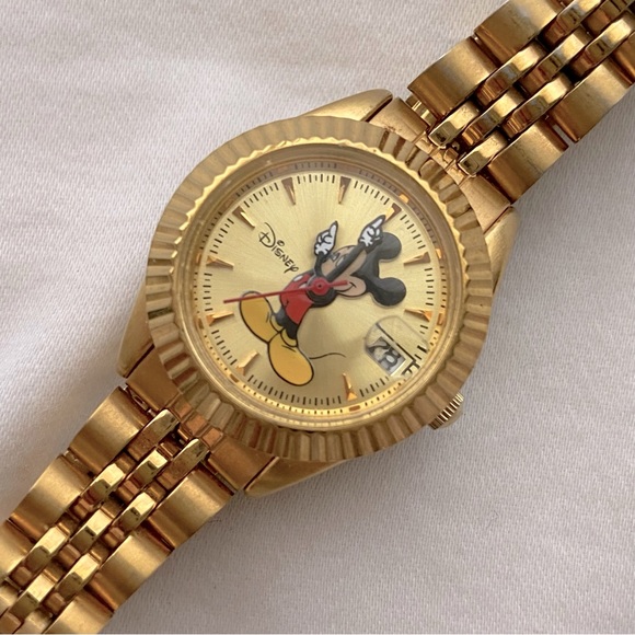 Disney Mickey Mouse watch - Picture 7 of 7